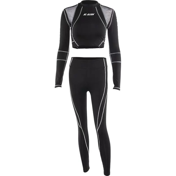 KL Alien sporty long sleeve top and legging set - Picture 5 of 5